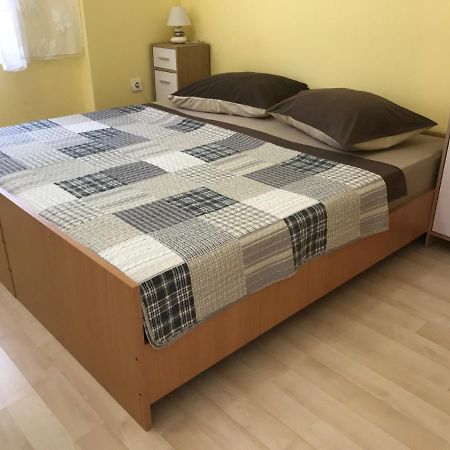 Beachfront Apartment Sun Водице Экстерьер фото